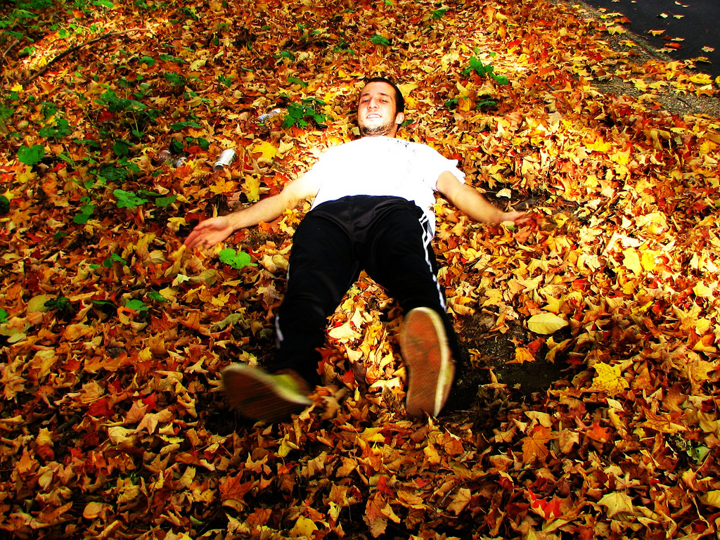 Slip and Fall Injuries Common in Autumn | Auger & Auger