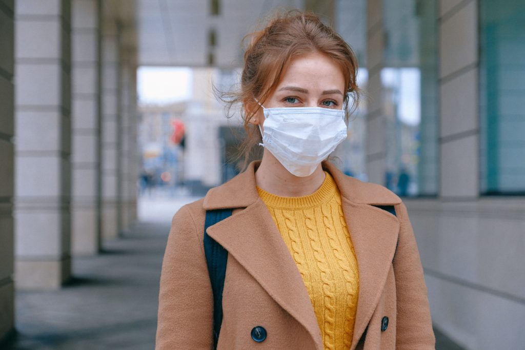 woman-wearing-medical-mask